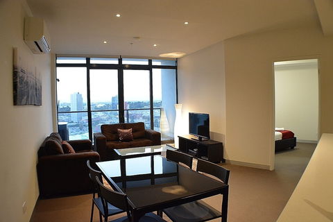 Royal Stays Apartments Southbank - Broome Tourism 3