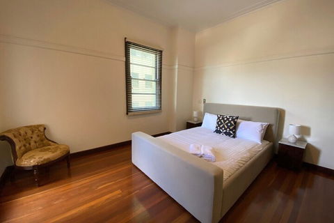 Art Deco Luxury On Elizabeth Quay - Broome Tourism 6