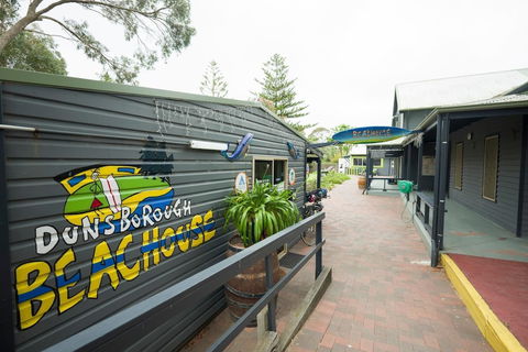 Dunsborough Beachouse YHA Backpackers - Broome Tourism 6