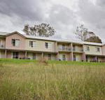 BATHURST GOLDFIELDS MOTEL on MOUNT PANORAMA - Broome Tourism