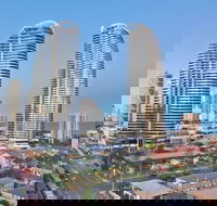 Oracle Broadbeach Apartments - Broome Tourism