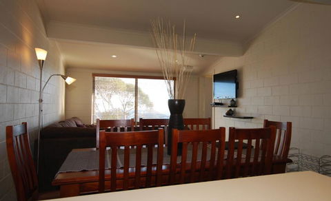 Alpine Heights 08 - Broome Tourism 1