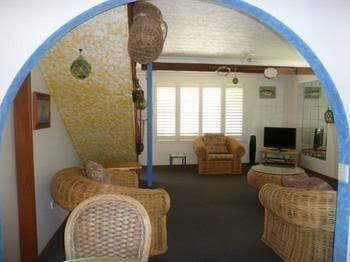 Sails Beach House Apartments Pottsville Beach - Broome Tourism 5