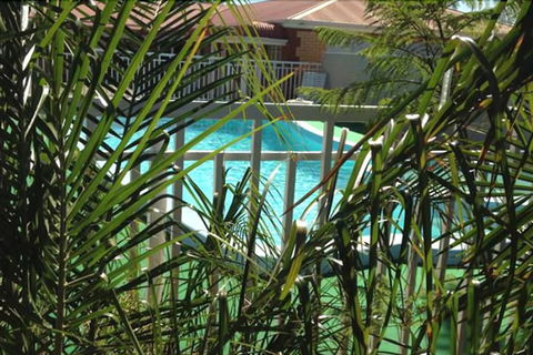 Charles Rasp Motor Inn & Cottages - Broome Tourism 5