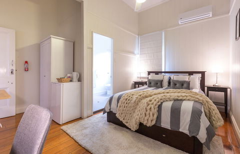 99 Kirkland Bed & Breakfast - Broome Tourism 6
