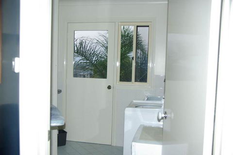 Captain's Quarters - Broome Tourism 4