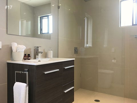 Anchorage Apartments Bermagui - Broome Tourism 3