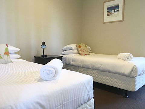 Anchorage Apartments Bermagui - Broome Tourism 4