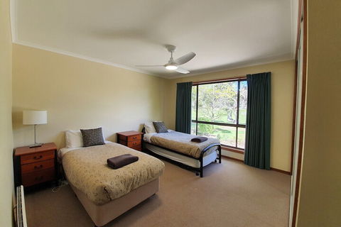 Annies Holiday Units - Broome Tourism 4