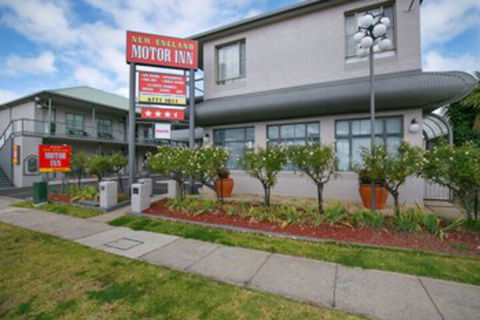 New England Motor Inn - Broome Tourism 0