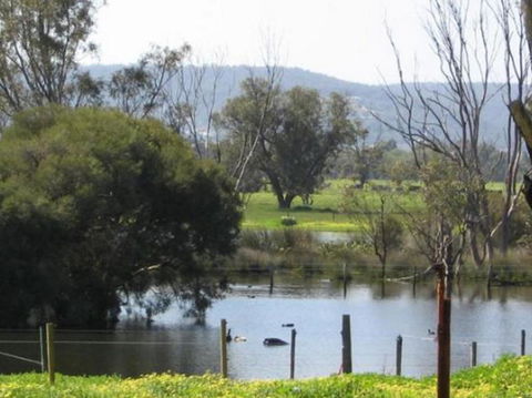 Armadale Farmstay Bed & Breakfast - Broome Tourism 4