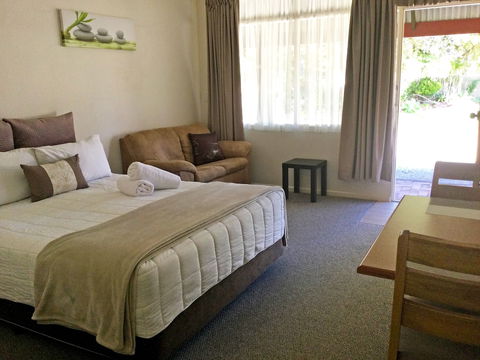 Alstonville Settlers Motel - Broome Tourism 6