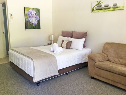 Alstonville Settlers Motel - Broome Tourism 4