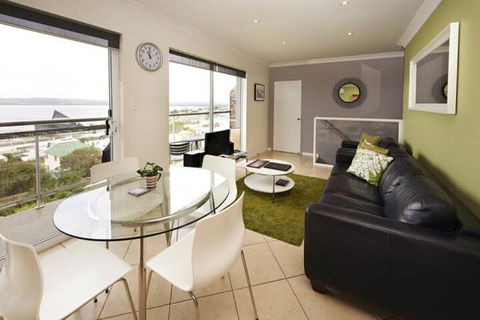Albany Harbourside Apartments And Houses - Broome Tourism 7