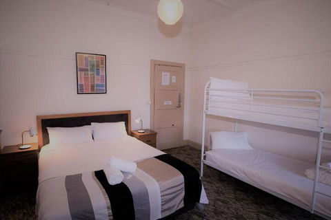 Delatite Hotel - Broome Tourism 3