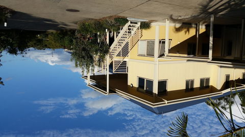 Hastings Cove Waterfront Holiday Apartments - Broome Tourism 0