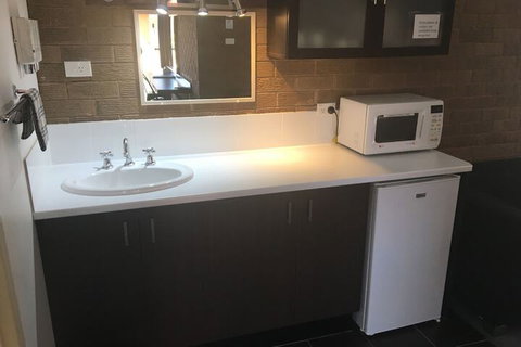 Camellia Motel - Broome Tourism 7
