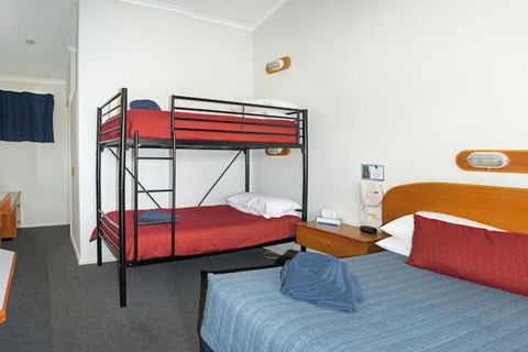 Rest Point Motor Inn - Broome Tourism 5