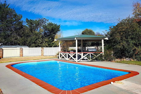 Rest Point Motor Inn - Broome Tourism 1