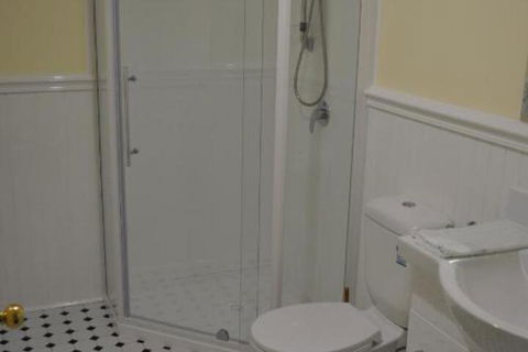 Roslyn House B & B - Broome Tourism 0