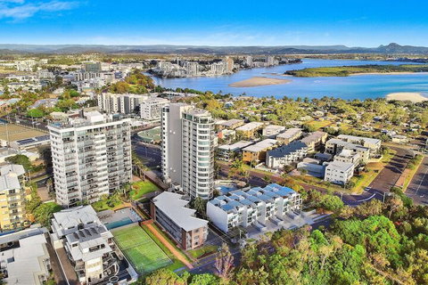 Majorca Isle Beachside Resort - Broome Tourism 3