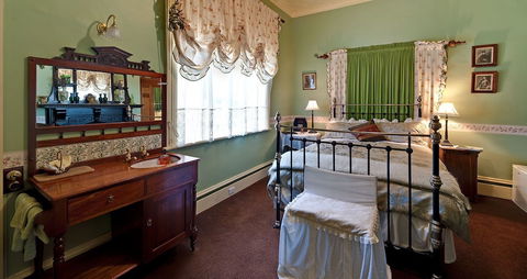 Tynwald Willow Bend Estate - Broome Tourism 4