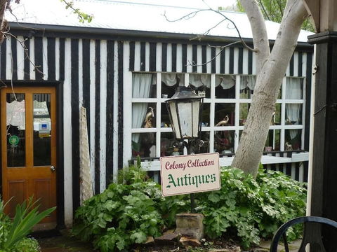 Old Colony Inn - Broome Tourism 1