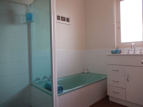 My Port Lincoln Place - Broome Tourism 0