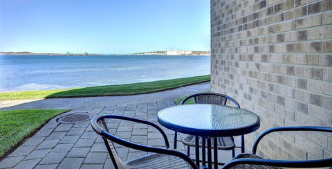 Limani Port Lincoln - Broome Tourism 4
