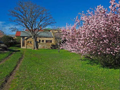 Waverley Cottages - Broome Tourism 4