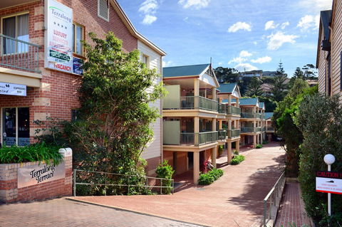 Terralong Terrace Apartments - Broome Tourism 0