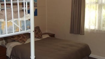 Lakes Entrance Holiday Units - Broome Tourism 6