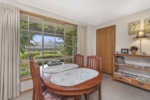 Maydena Mountain Cabins - Broome Tourism 5