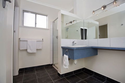 Hamilton Town House Motel - Broome Tourism 5