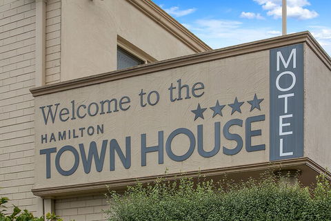 Hamilton Town House Motel - Broome Tourism 3