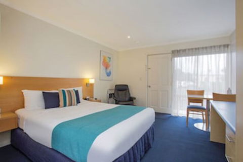 Hamilton Town House Motel - Broome Tourism 0
