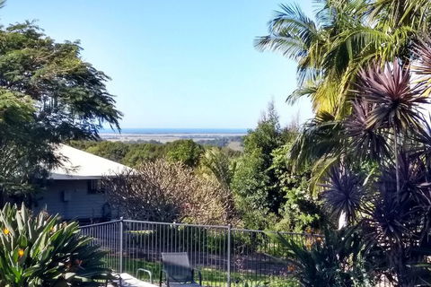 Alstonville Country Cottages - Broome Tourism 1