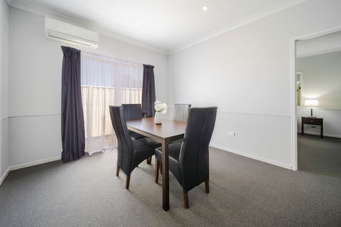 Roma Inland Motor Inn - Broome Tourism 3