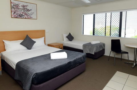 Summit Motel - Broome Tourism 5