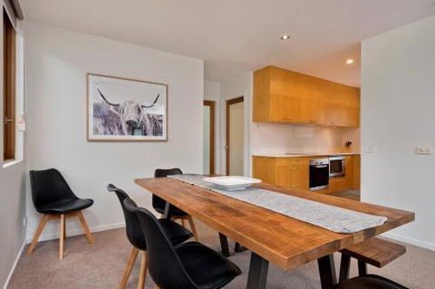 Snow Stream Apartments - Broome Tourism 2
