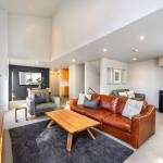 Snow Stream Apartments - Broome Tourism 0