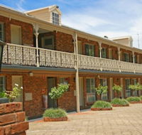 Hermitage Motor Inn - Broome Tourism