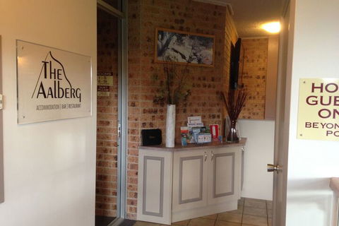 Aalberg Chalet - Broome Tourism 3