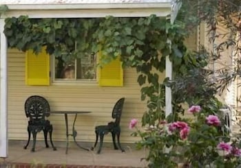 Amy's House - Broome Tourism 1