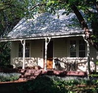 Elm Wood Cottages - Broome Tourism