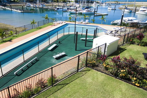 Beachside Magnetic Harbour - Broome Tourism 3