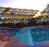 Beachside Magnetic Harbour - Broome Tourism