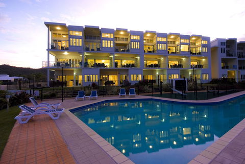 Beachside Magnetic Harbour - Broome Tourism 0