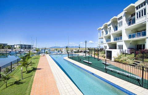 Beachside Magnetic Harbour - Broome Tourism 2