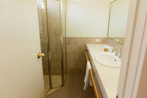 Ballarat Colonial Motor Inn & Apartments - Broome Tourism 6